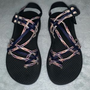 Chacos womens 8